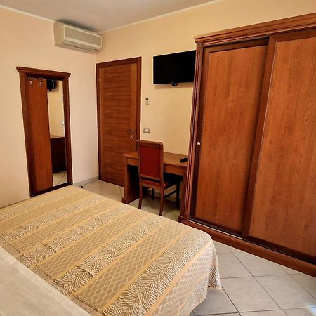 Residence Ducale Римини Екстериор снимка