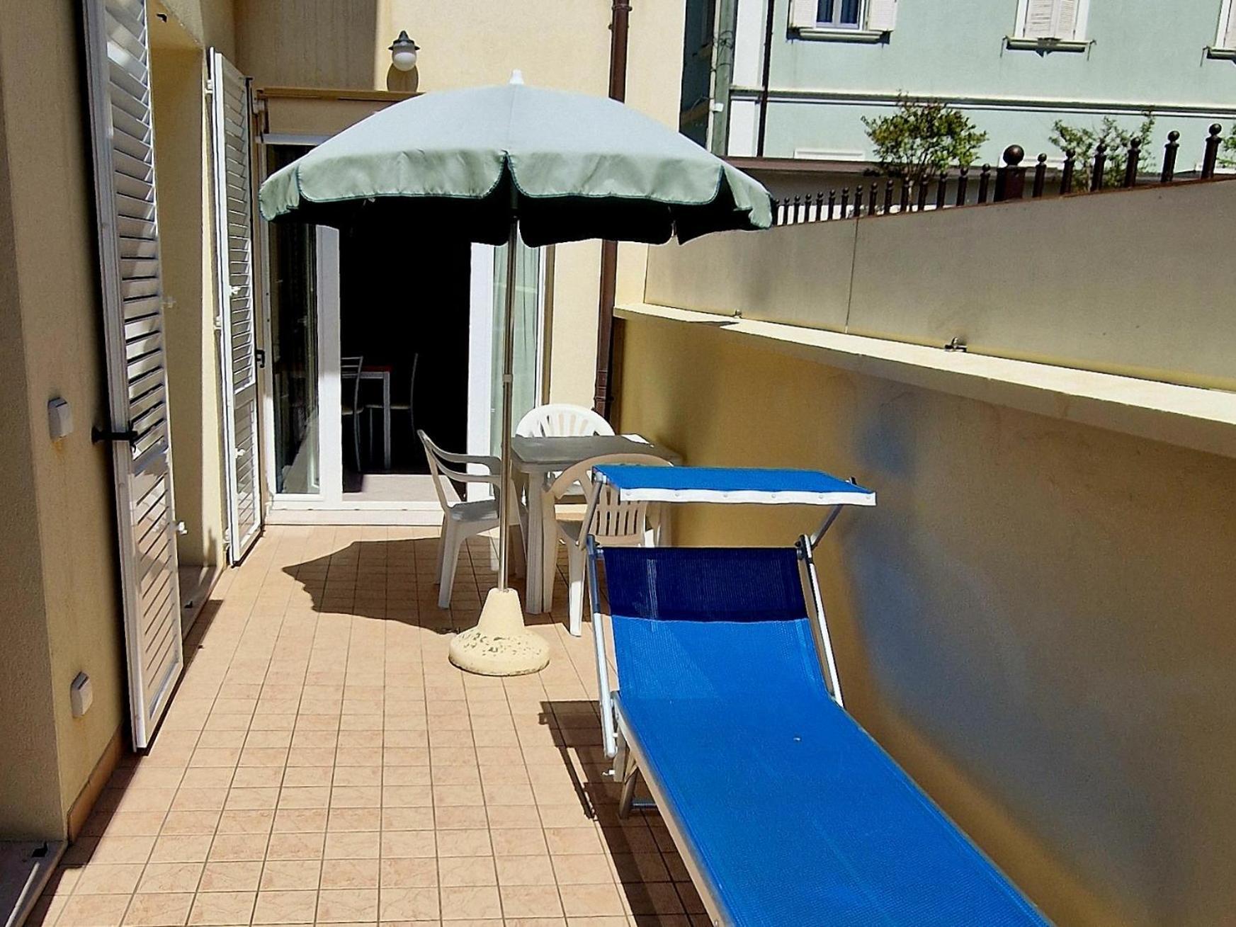 Residence Ducale Римини Екстериор снимка