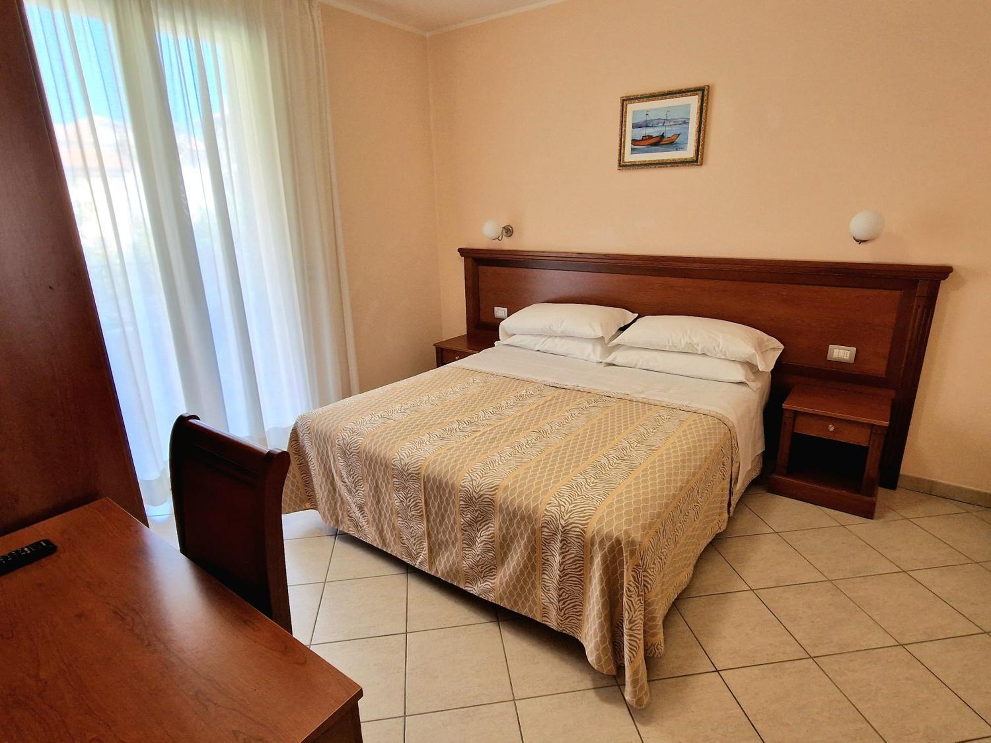 Residence Ducale Римини Екстериор снимка